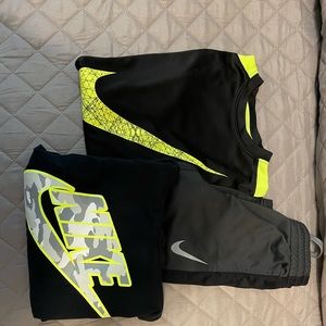 Nike Boys size 6 Lot of 1 long sleeve tee, 1 pair of Nike pants, 1 Nike hoodie